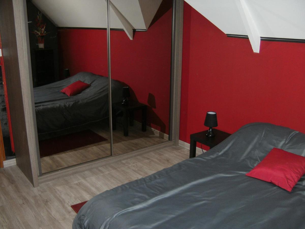 Au Fil De L'Eau Bed and Breakfast Saulzoir Exteriör bild